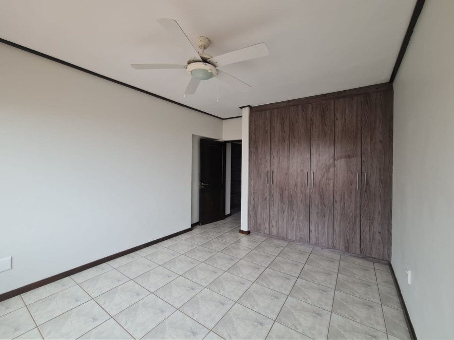 To Let 4 Bedroom Property for Rent in Xanadu Eco Park North West